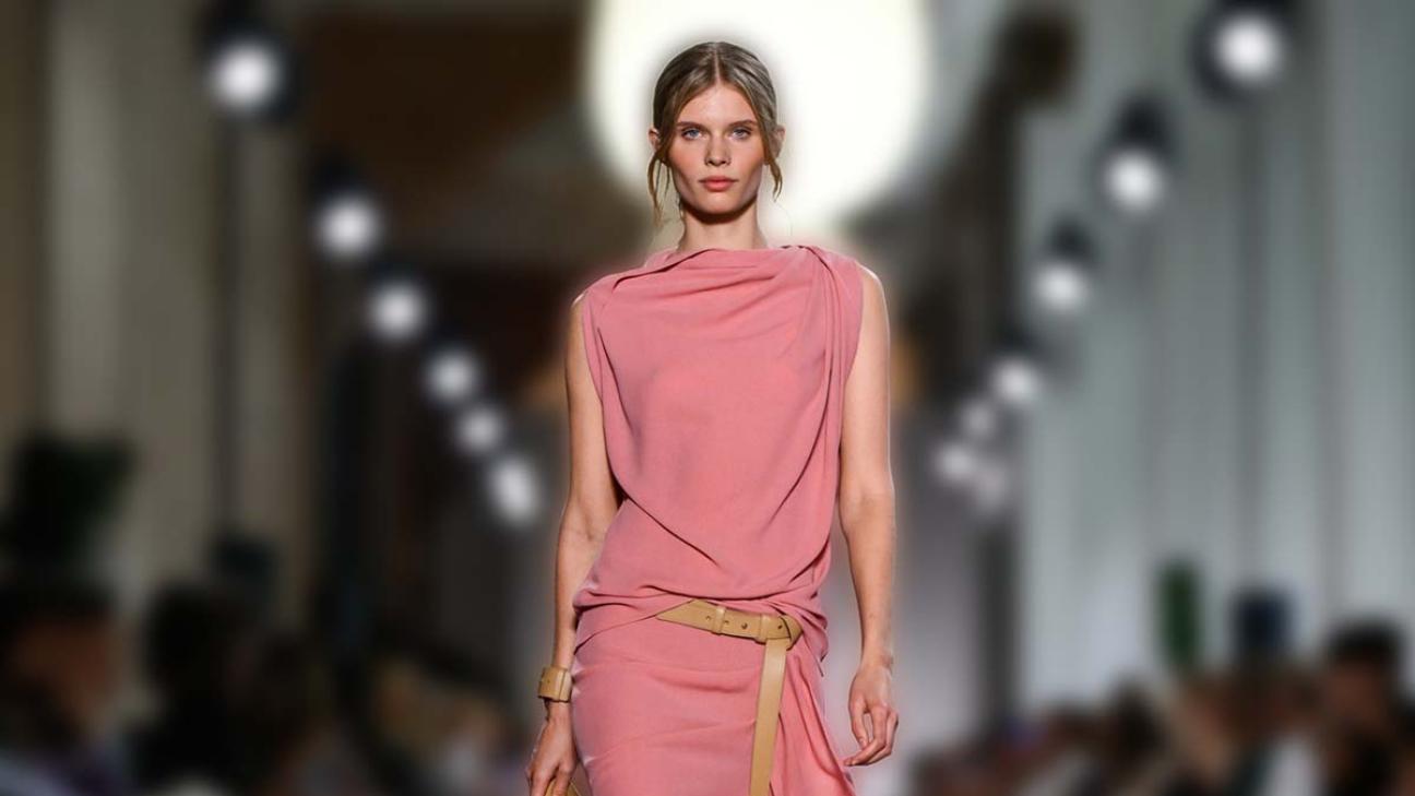 Τσάντες με κρόσσια: Η άνοιξη κινείται με στιλ