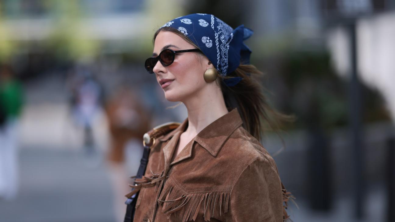 Αντί για κλιπ και λαστιχάκια: Το αξεσουάρ που απογειώνει τα καλοκαιρινά μαλλιά