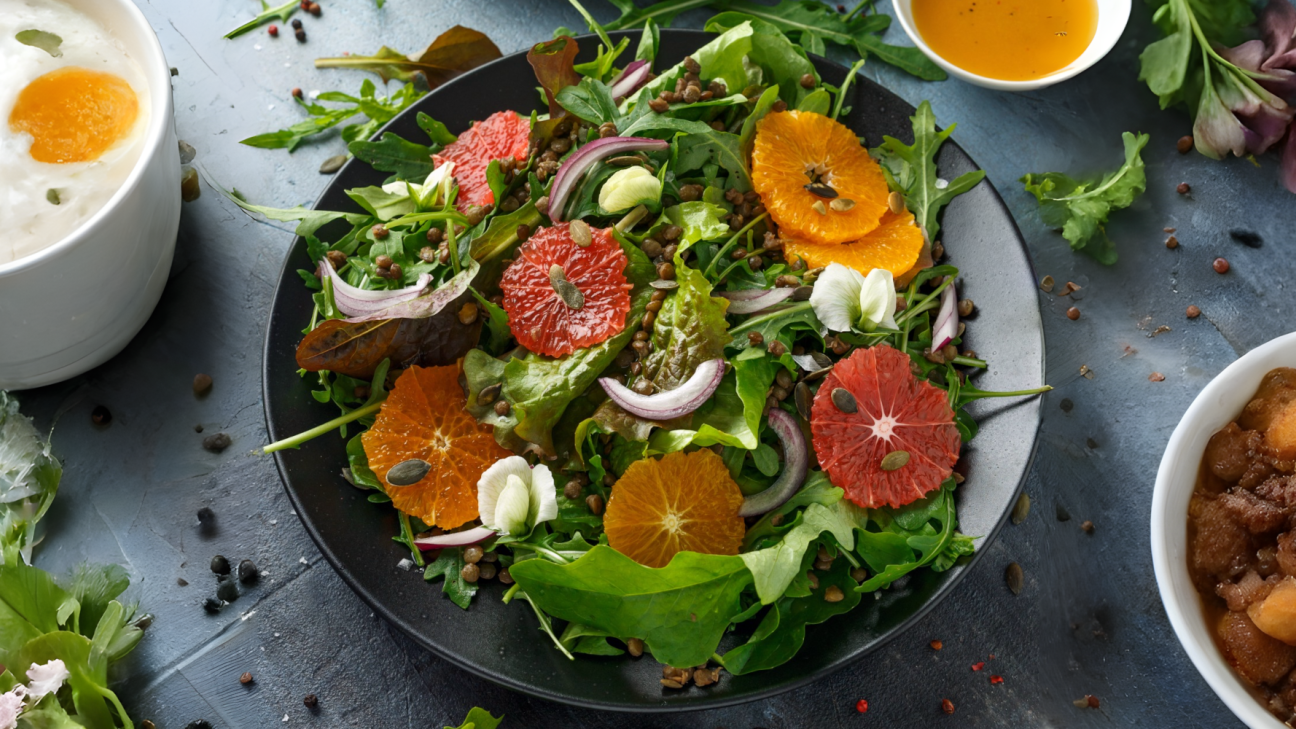 Συνταγή για θρεπτική σαλάτα με φακές -Το υλικό που βοηθάει στην απορρόφηση του σιδήρου