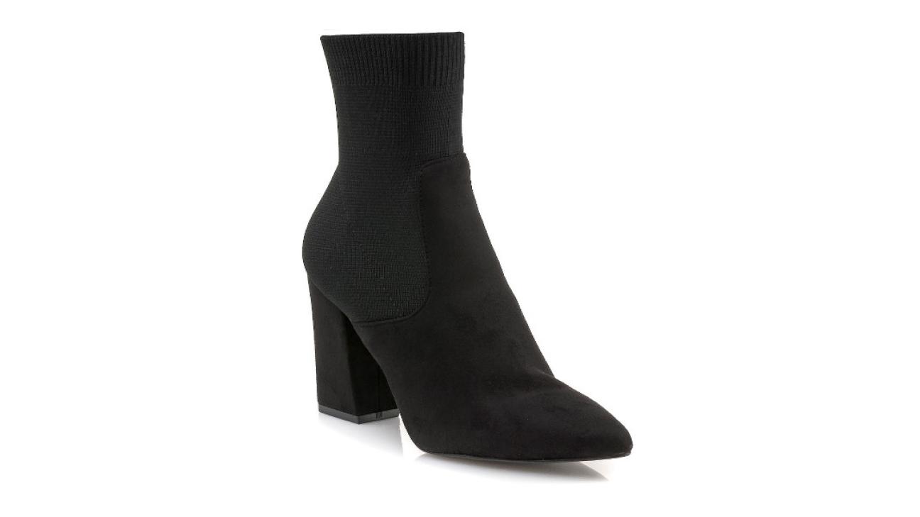 «Πώς να φορέσω το μίνι φόρεμα το φθινόπωρο: με ή χωρίς καλσόν;» -Η Πελαγία Χριστάκη απαντά | 0 bovary.gr