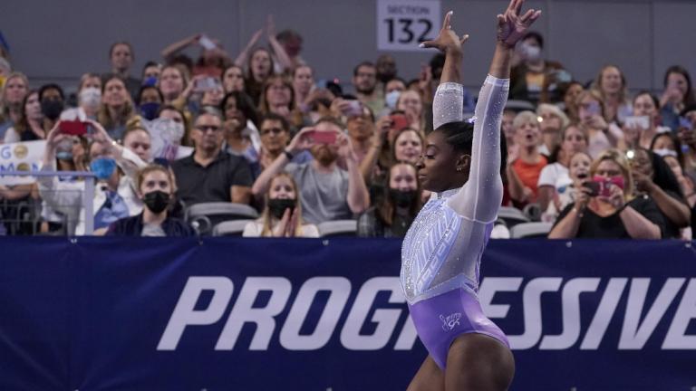 Η Simone Biles/