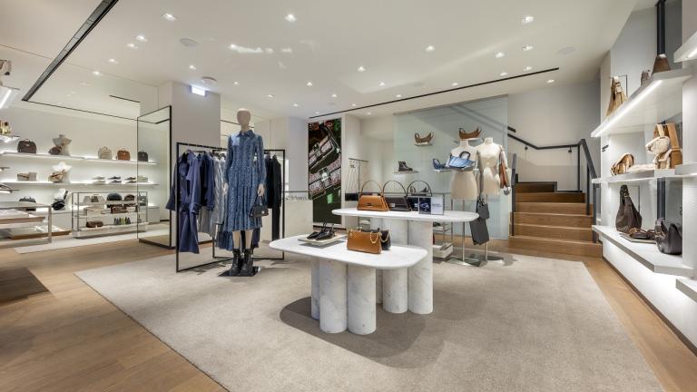 Ο Michael Kors ανακοινώνει το άνοιγμα του νέου καταστήματος στην Αθήνα