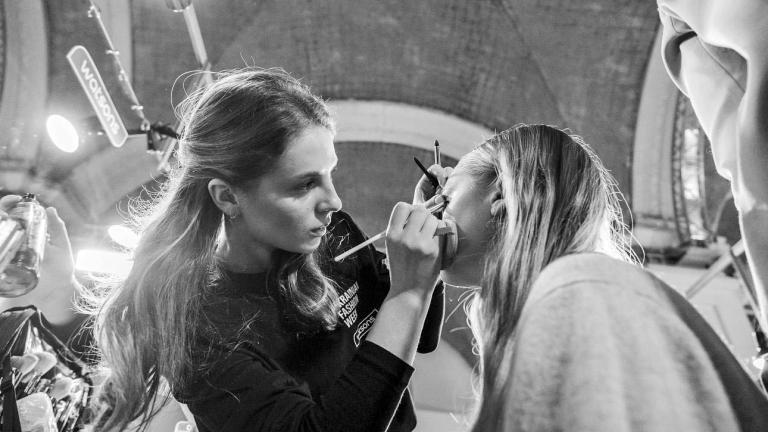 Makeup Mistakes: Τα 5 λάθη που μας μεγαλώνουν και πώς να τα διορθώσεις