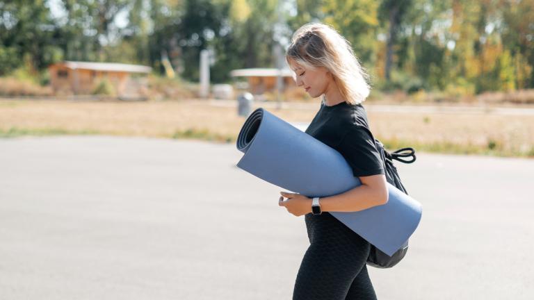 Έκανα 30 λεπτά walking yoga κάθε μέρα για έναν μήνα -Ιδού τι έμαθα