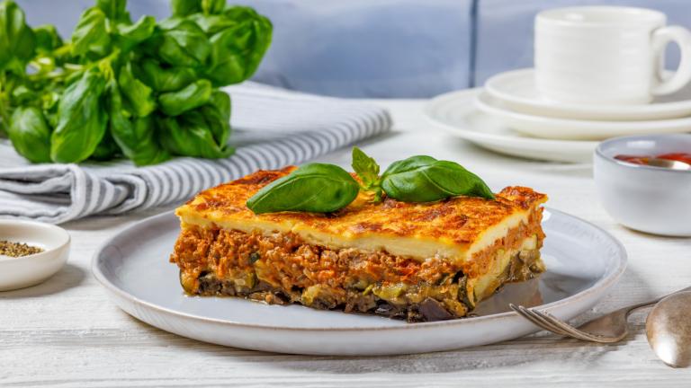 Μουσακάς κλασικός / Φωτογραφία: Shutterstock