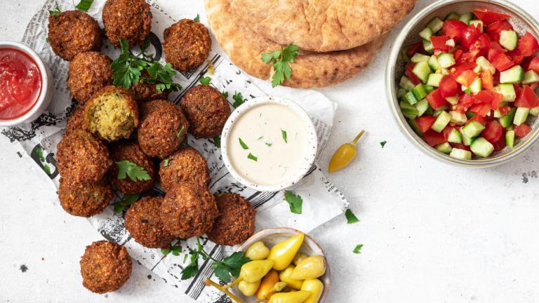 Ρεβιθοκεφτέδες στο air fryer / Φωτογραφία: Shutterstock