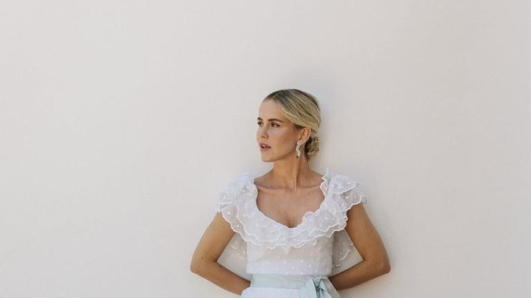 Νυφικό Chanel/Φωτογραφία Instagram: Monica Anoz