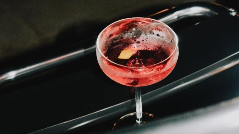 Φωτογραφία: Instagram @tsimpouri_bar