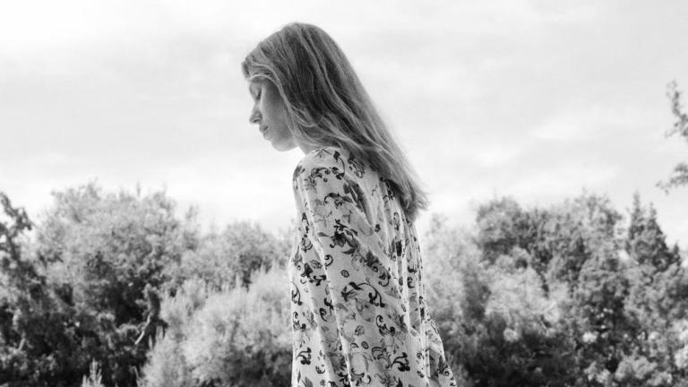 Το φόρεμα από τα H&M για να το ζήσετε Dolce Vita