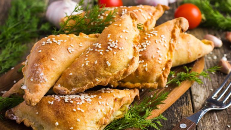 Τυροπιτάκια με 3 υλικά