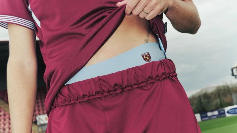 Φωτογραφία/shop.whufc.com