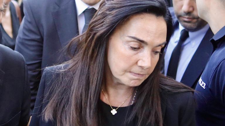 Θλίψη στην κηδεία της Λένας Σαμαρά -Το τελευταίο αντίο στην κόρη του Αντώνη Σαμαρά