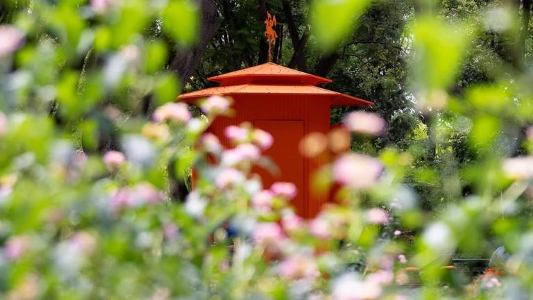  Το περίπτερο της Hermès στην Art Athina 2024/ Φωτογραφία: Instagram/ @hermes 