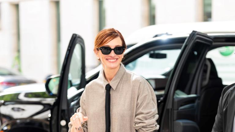 Η Τζούλια Ρόμπερτς φόρεσε shirt dress με γραβάτα