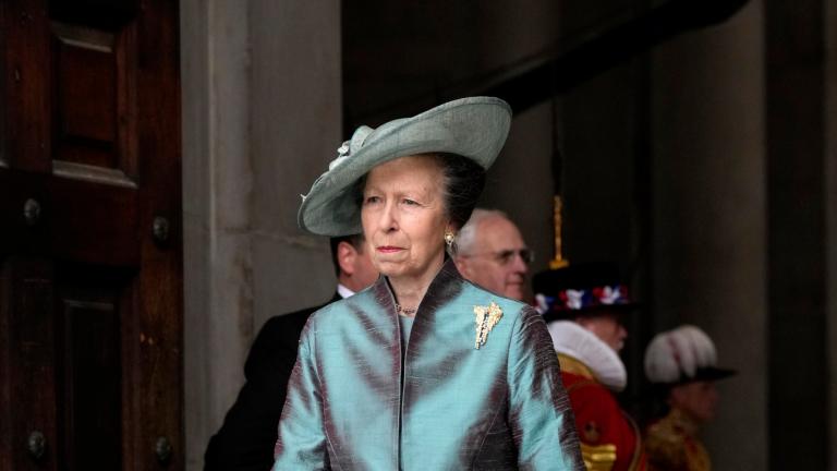 Η πριγκίπισσα Άννα εμπνέει για το looks του φθινοπώρου