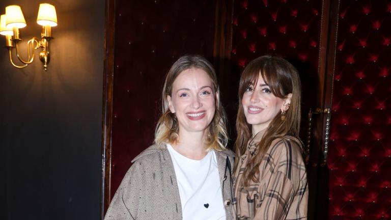 Επώνυμοι με τα παιδιά τους στο θέατρο