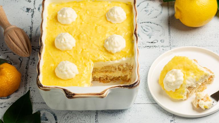 Τιραμισού με λεμόνι / Φωτογραφία: Shutterstock