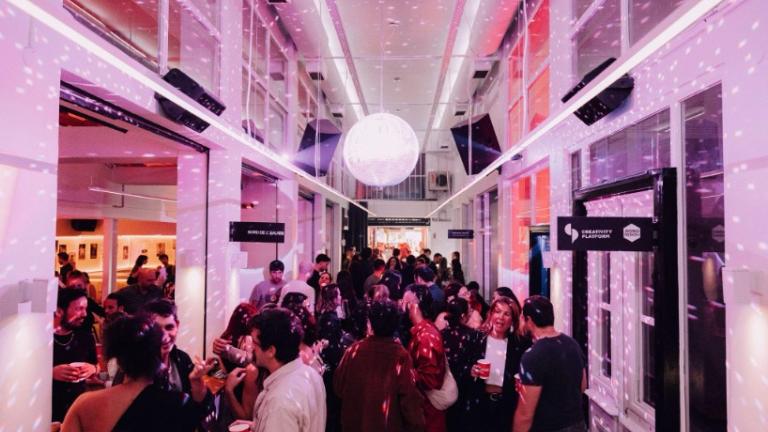 Το party στο Bord de L eau