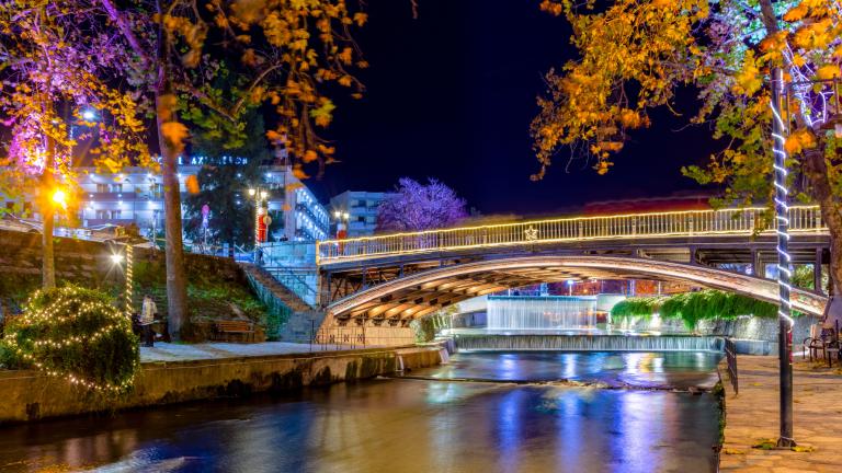 Χριστούγεννα στα Τρίκαλα / Φωτογραφία: Shutterstock