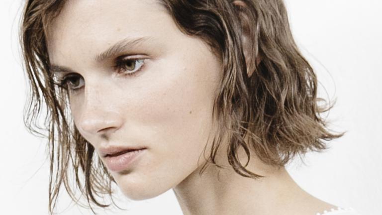 Το καρέ που αντικαθιστά το κλασσικό bob και αναδεικνύει κάθε τύπο προσώπου