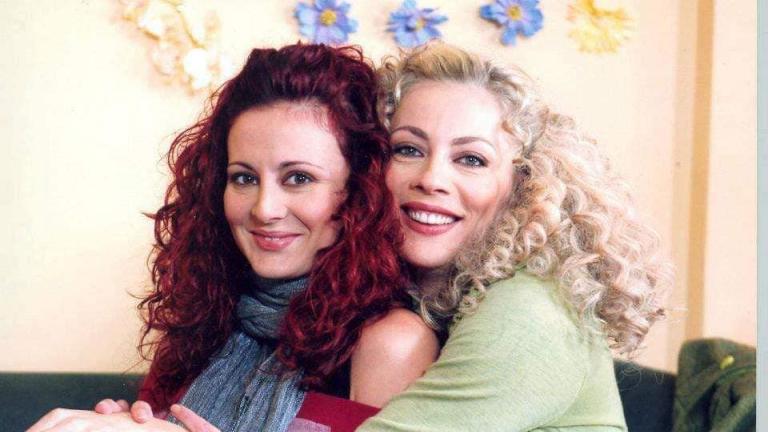 Σμαράγδα Καρύδη, Αγγελική Λάμπρη στο κομμωτήριο