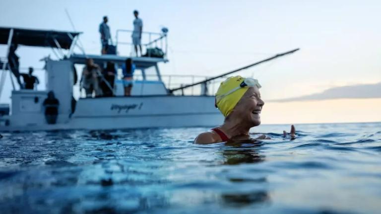 Σκηνή από το «Nyad» στο Netfix