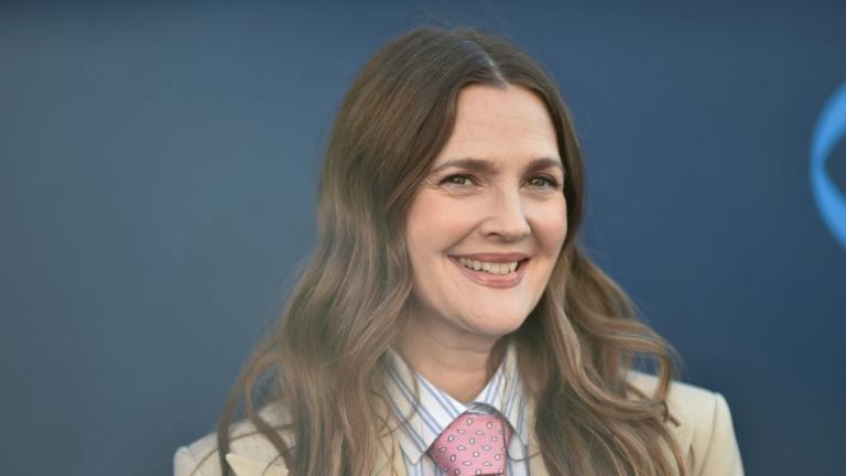 Η Ντρου Μπάριμορ σε βίντεο χωρίς μακιγιάζ