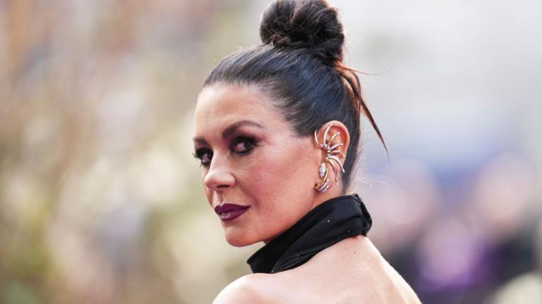 Πώς θα δώσετε λάμψη στα μάτια μετά τα 50