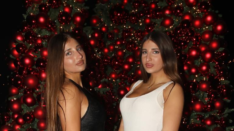 Δίδυμες κόρες Ελένης Πετρουλάκη/Φωτογραφία NDP