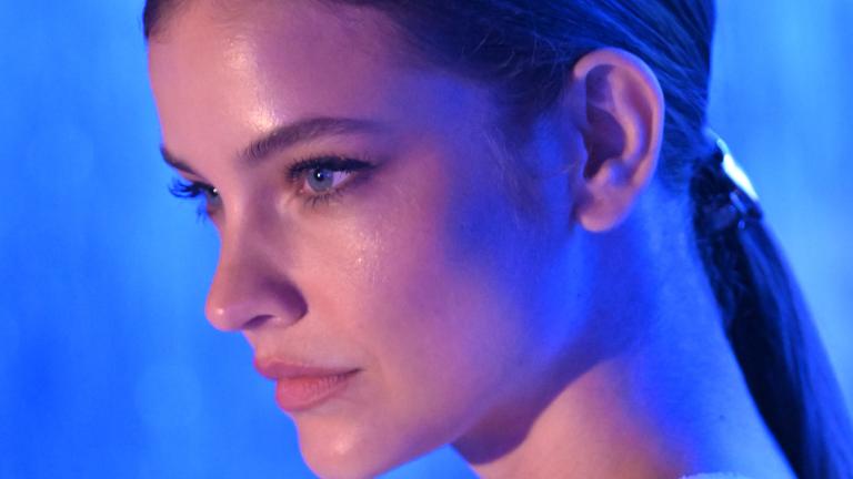 Plasma-Gen: Η μη ενέσιμη θεραπεία που χρειάζεστε για λάμψη πριν τις γιορτές -Τη δοκιμάσαμε στον Δρ. Στέλιο Αγγελίδη