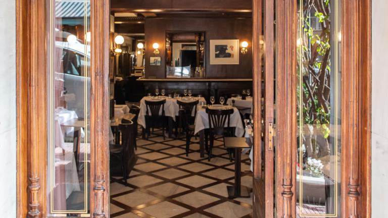 Το ιστορικό Καφενείο 1987 στο Κολωνάκι επαναλειτουργεί