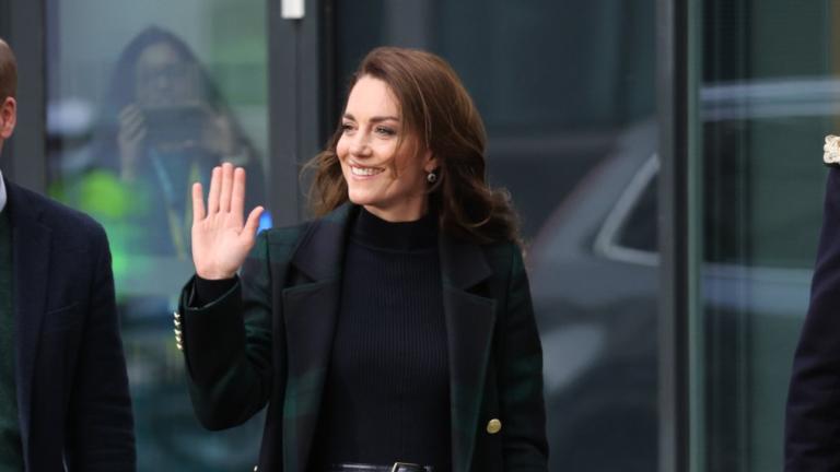 Η Κέιτ Μίντλετον με το ίδιο καρό παλτό τον Ιανουάριο του 2023