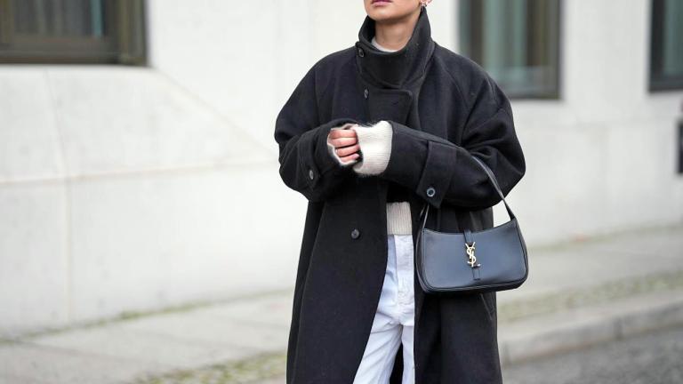 Ποιο είναι το παλτό της σεζόν; Η style expert αποκαλύπτει την καλύτερη επιλογή