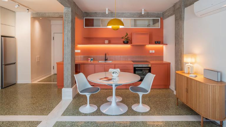 Ανακαίνιση μικρού διαμερίσματος στο κέντρο της Αθήνας