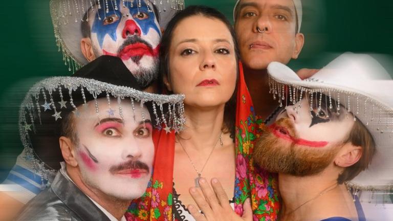 Πτήση Κόσοβο: Μια  ξεκαρδιστική  βαλκανική κωμωδία