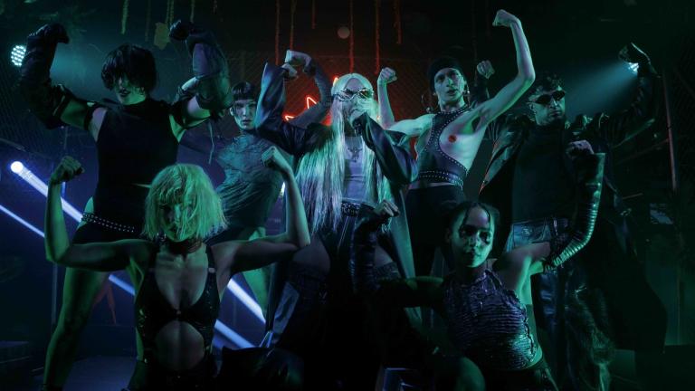 Η Τάμτα επιστρέφει στο Smut