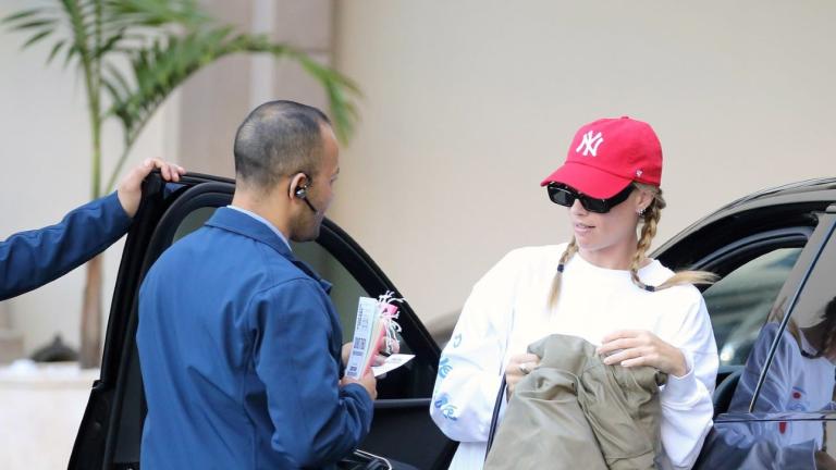 Η Μάργκοτ Ρόμπι σε casual εμφάνιση