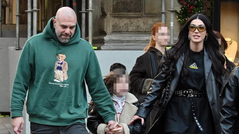 Ήβη Αδάμου και Μιχάλης Κουινέλης σε κοινή εμφάνιση με την κόρη τους