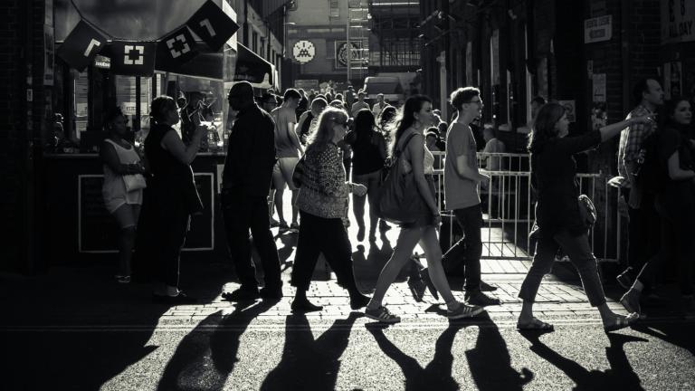 Por fim, vale lembrar que a Beiersdorf, grupo detentor da marca Nivea, apresentou, recentemente, uma novidade: o Nivea Creme Natural Touch. Não é ums substituição à famosa lata azul, mas, sim, uma versão mais sustentável e vegana.