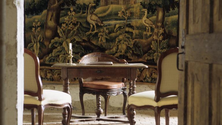 Οι τοίχοι αλλάζουν: Η τάση του 2026 που αντικαθιστά την ταπετσαρία