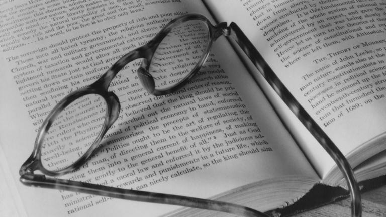 Ρωτήσαμε 4 εκδοτικούς οίκους για τα βιβλία που θα μας απασχολήσουν το 2026