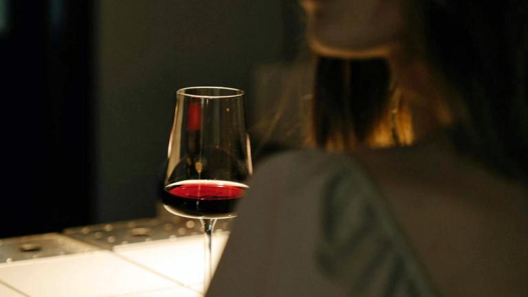 Ένα ποτήρι κρασί 