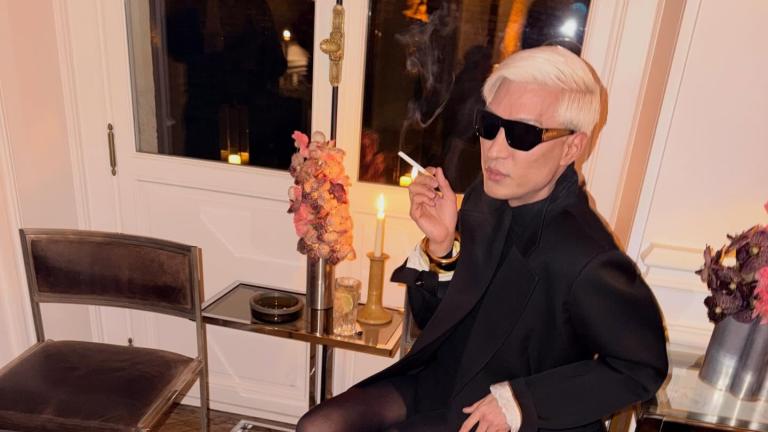 «Γι’ αυτό οι Γάλλοι βρωμάνε!»: Tο βίντεο του Bryanboy που προκάλεσε αντιδράσεις