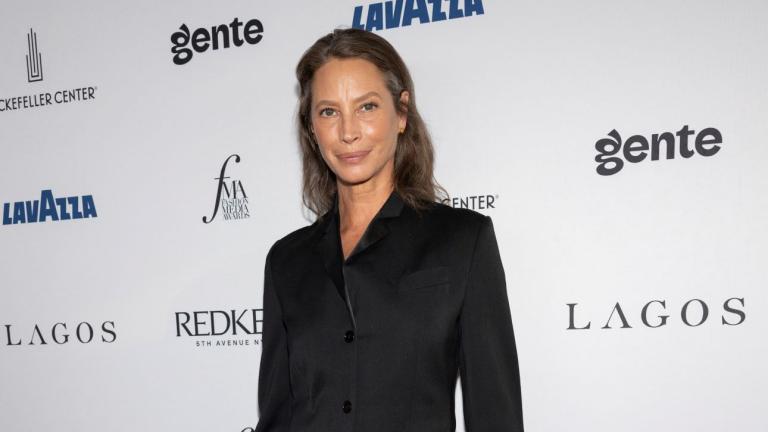 Η Κρίστι Τέρλινγκτον αποκαλύπτει τη ρουτίνα ομορφιάς της