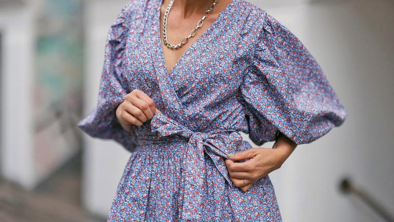 φλοράλ φόρεμα