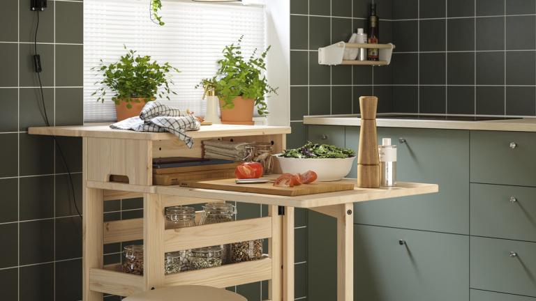 Τραπέζι από τα IKEA