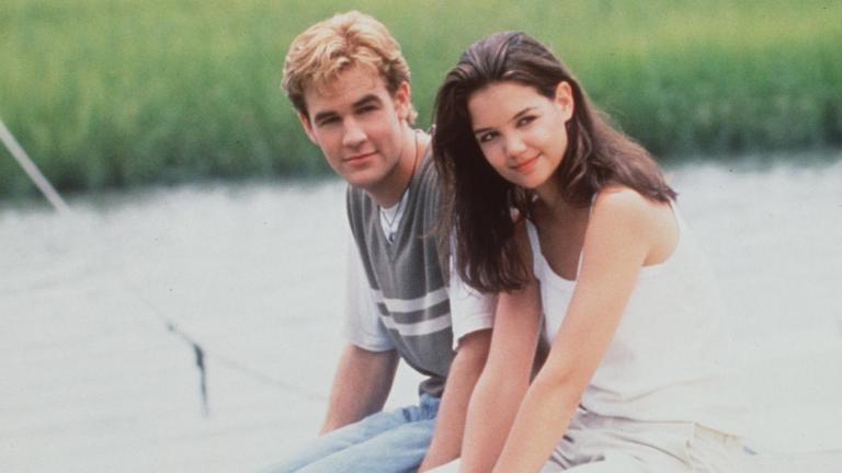 Η Κέιτι Χολμς απέτισε δημόσιο φόρο τιμής στον συμπρωταγωνιστή της στη σειρά «Dawson’s Creek», Τζέιμς Βαν Ντερ Μπικ