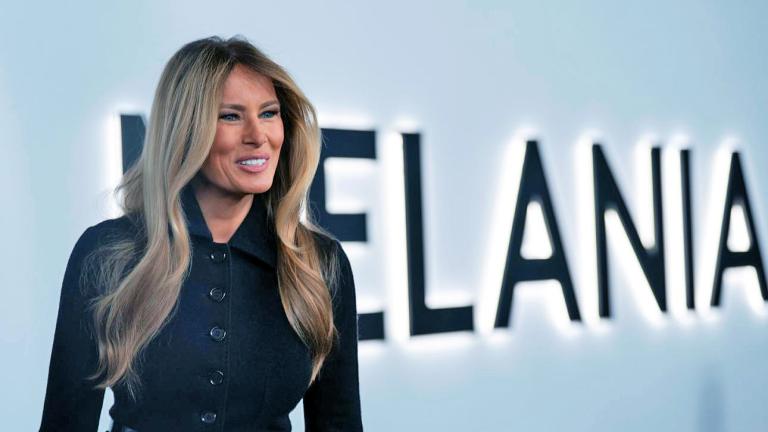 Είδαμε το ντοκιμαντέρ της Μελάνια Τραμπ: Μια γυναικεία ματιά, από απόσταση και η πιο ανθρώπινη στιγμή που ξεχωρίσαμε