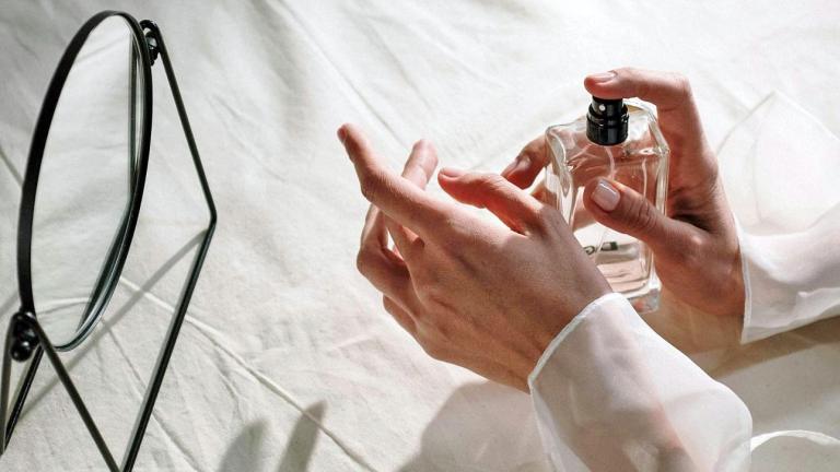 Perfume, layering, scents