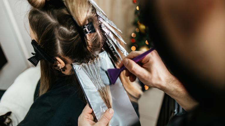 Βαφή μαλλιών